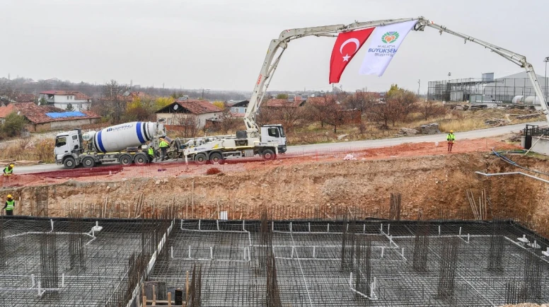 Amatör Spor Kulüpleri Tesisi'nin Temel Atma Töreni Gerçekleştirildi