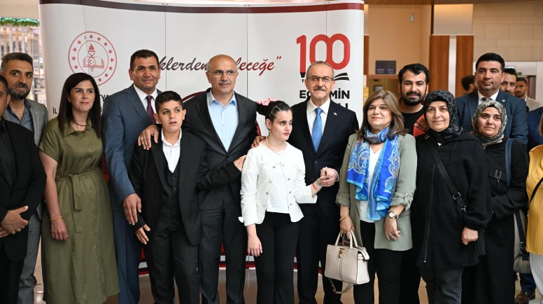 Engelliler Haftası’na özel sergi MalatyaPark AVM'de açıldı