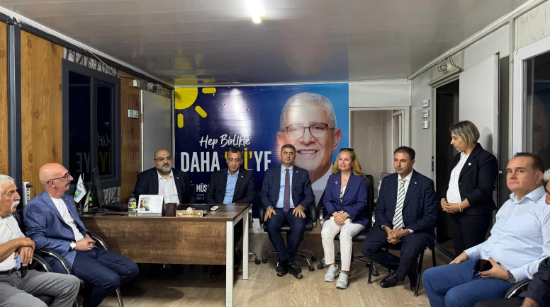 İYİ Parti Malatya’da bayrak değişimi: Emircan Eren görevi devraldı