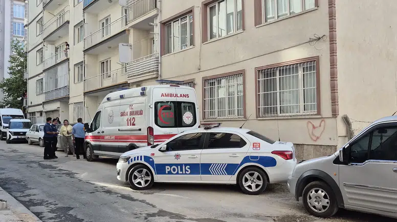 Yalnız Yaşayan 70 Yaşındaki Adam Evinde Ölü Bulundu!