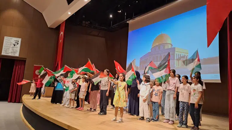 "Mescid-i Aksâ ve Umut" Oyunu Büyük Beğeni Topladı!