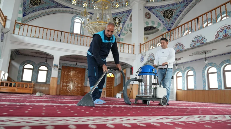 Battalgazi’de Ramazan Temizliği: Camiler Pırıl Pırıl