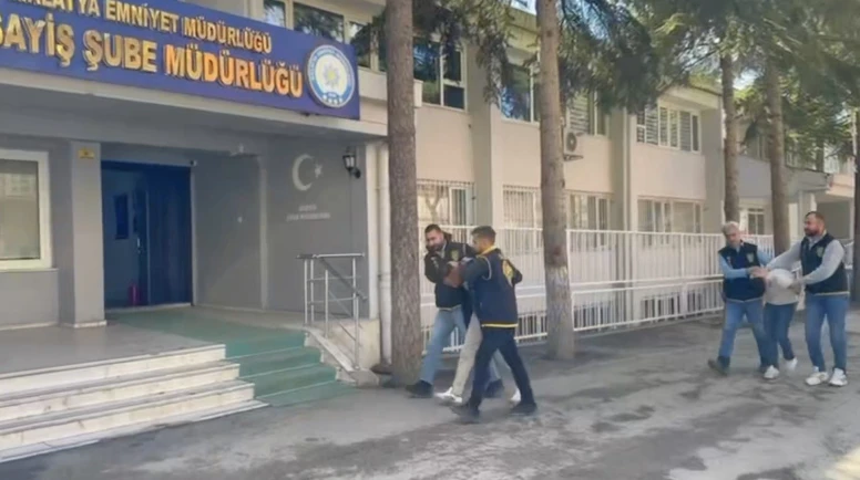 Malatya'daki Kuyumcu Soygunu Girişiminde 2 Gözaltı