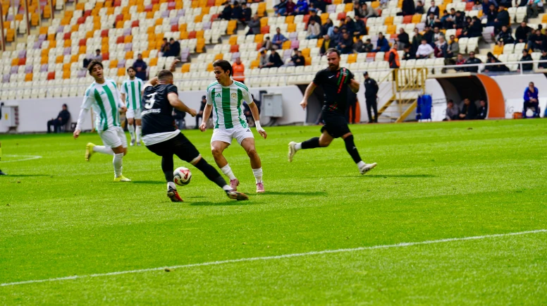 Yeşilyurtspor'dan Altın Vuruş: Uzatmalarda Gelen Zafer