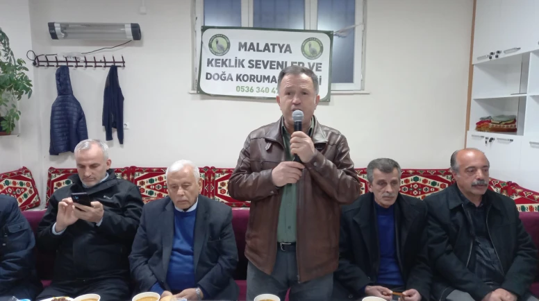 Malatya Keklik Sevenler Derneği'nden federasyona tepki.