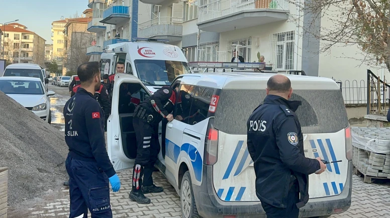 Zaviye'de Meydana Gelen Bıçaklı Olayda Baba ve Oğul Yaralandı