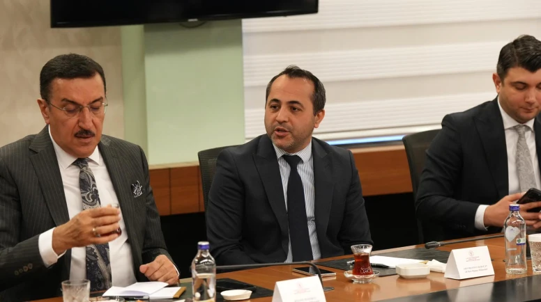 Abdurrahman Babacan Müjdeyi Verdi: Yeni Cami ve Ulu Cami’de Açılış Tarihleri Netleşti