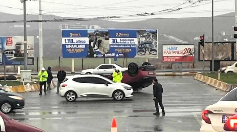 Malatya’da İki Ayrı Trafik Kazası: 3 Kişi Yaralandı