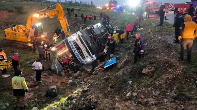 Doğanşehir’deki Feci Kazanın Bilançosu Netleşti: 4 Ölü, 10’u Ağır 40 Yaralı