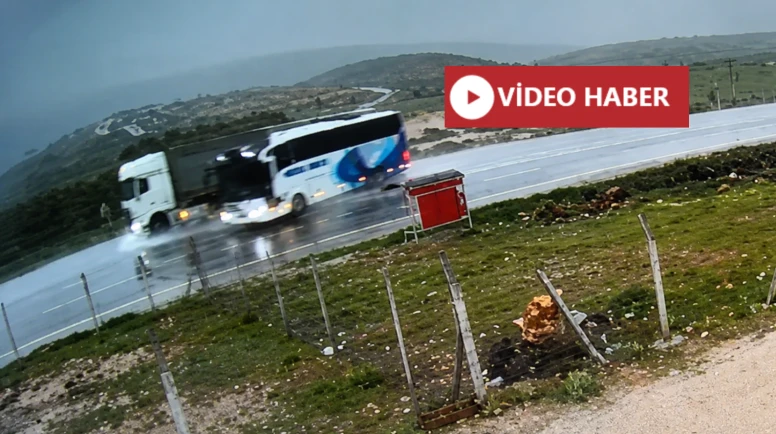 Otobüs Kazasının Görüntüleri Ortaya Çıktı: Sollama Yaparken Kontrolden Çıkmış