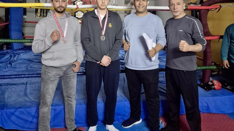 Malatyalı Muay Thai Sporcularından Takım Halinde Büyük Başarı