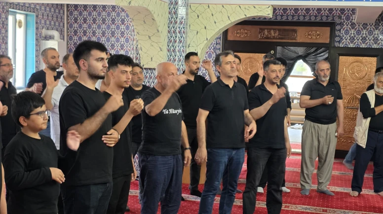 Malatya'da Aşura Matem Merasimi duygusal anlara sahne oldu