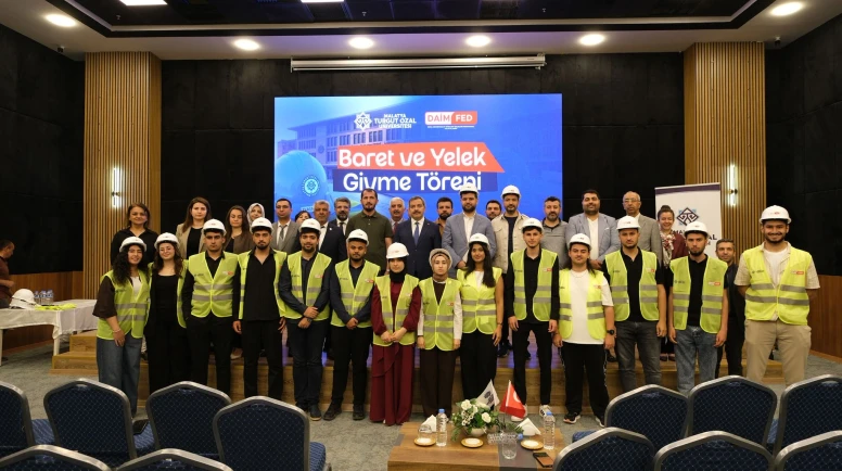 Geleceğin Mühendisleri Malatya’da Sektör Temsilcileriyle Buluştu