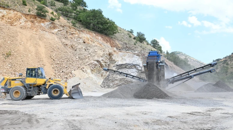 Mobil Tesislerle 50 Bin Ton Yol Malzemesi Üretildi!