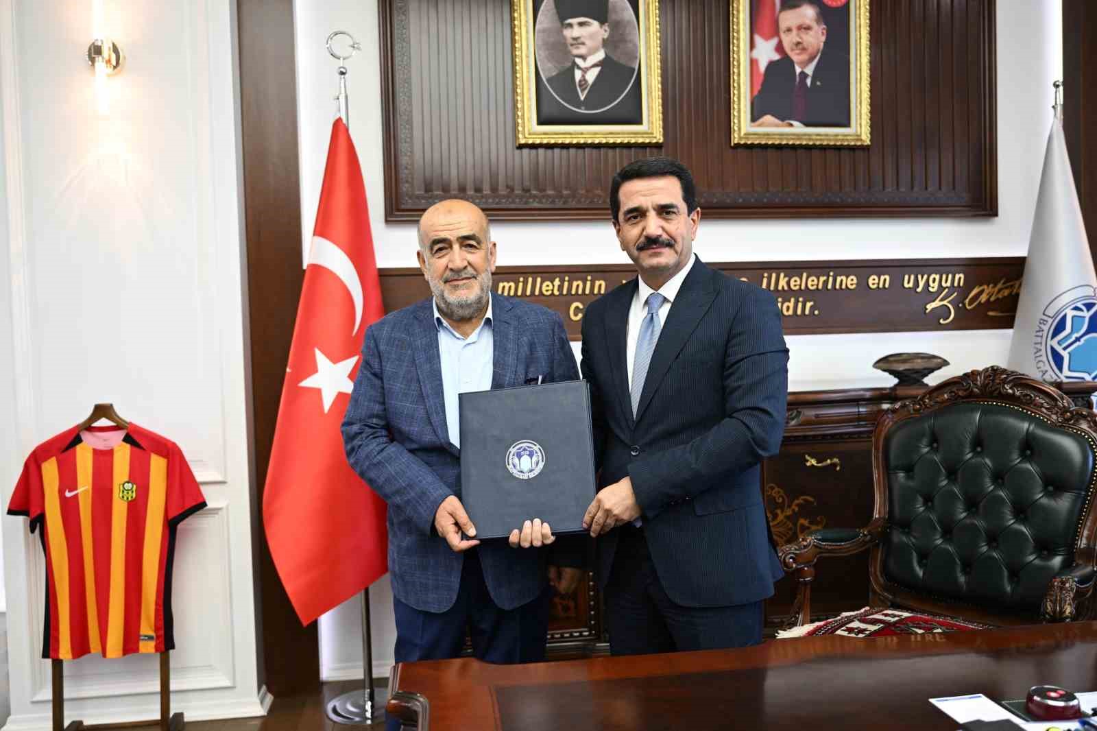 selcuklu-mahallesine-yeni-taziye-evi-kazandiriliyor