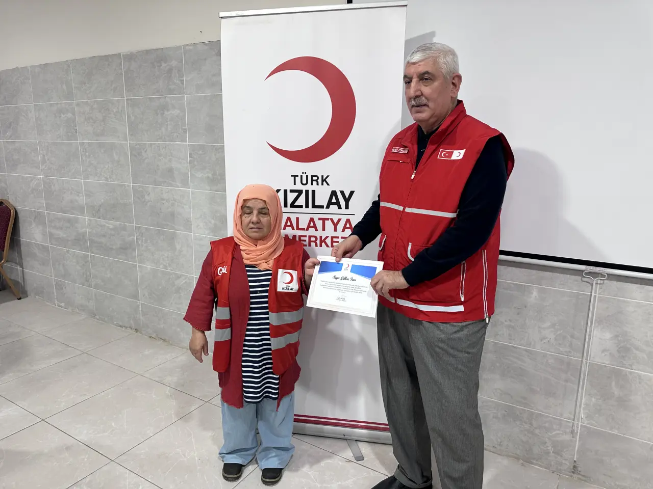 Kızılay Malatya’nın Öğretmenler Günü öncesi düzenlediği programdan bir kare