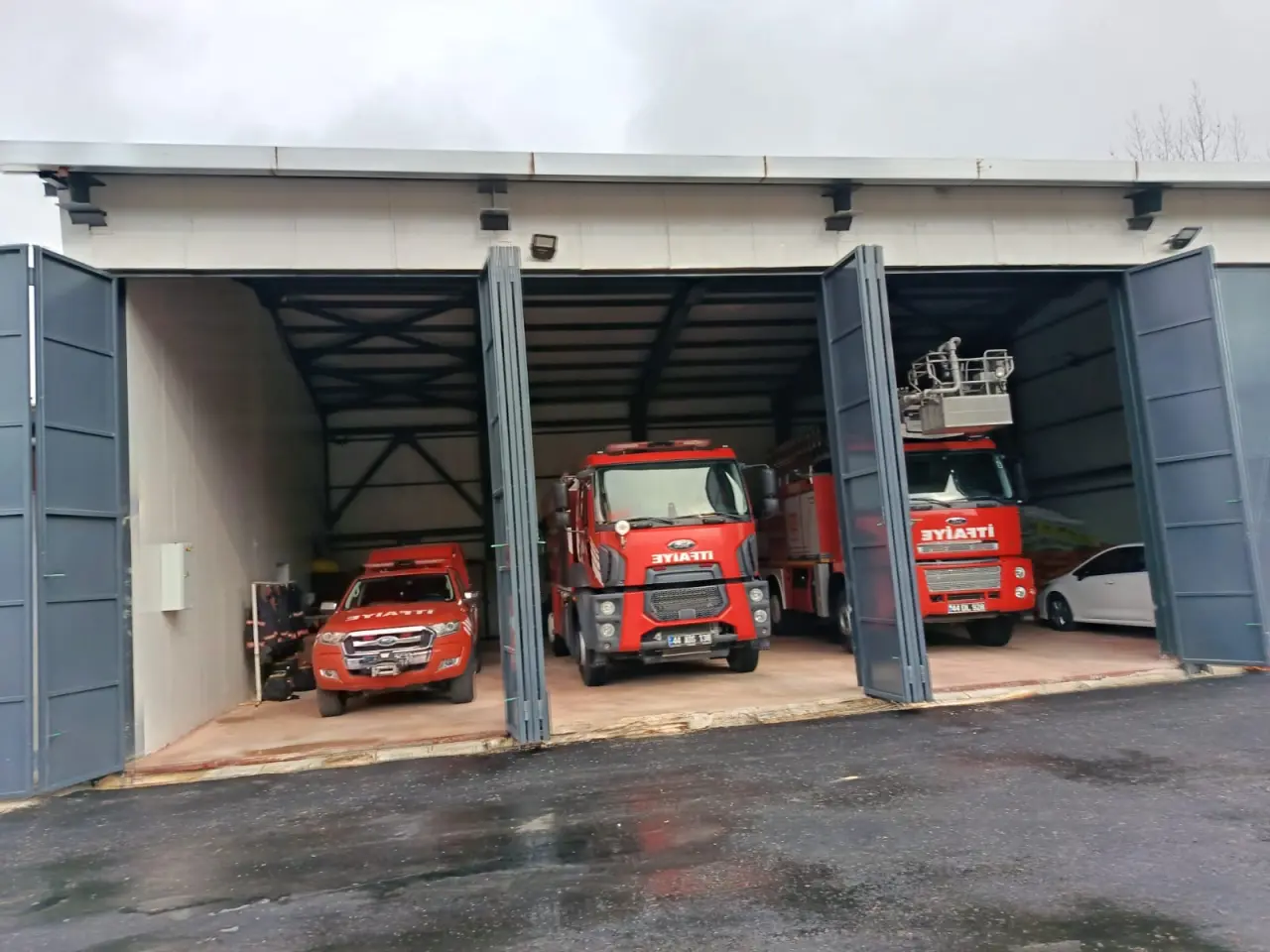 Darende Nadir Mahallesi'nde hizmete giren yeni ve modern itfaiye binası