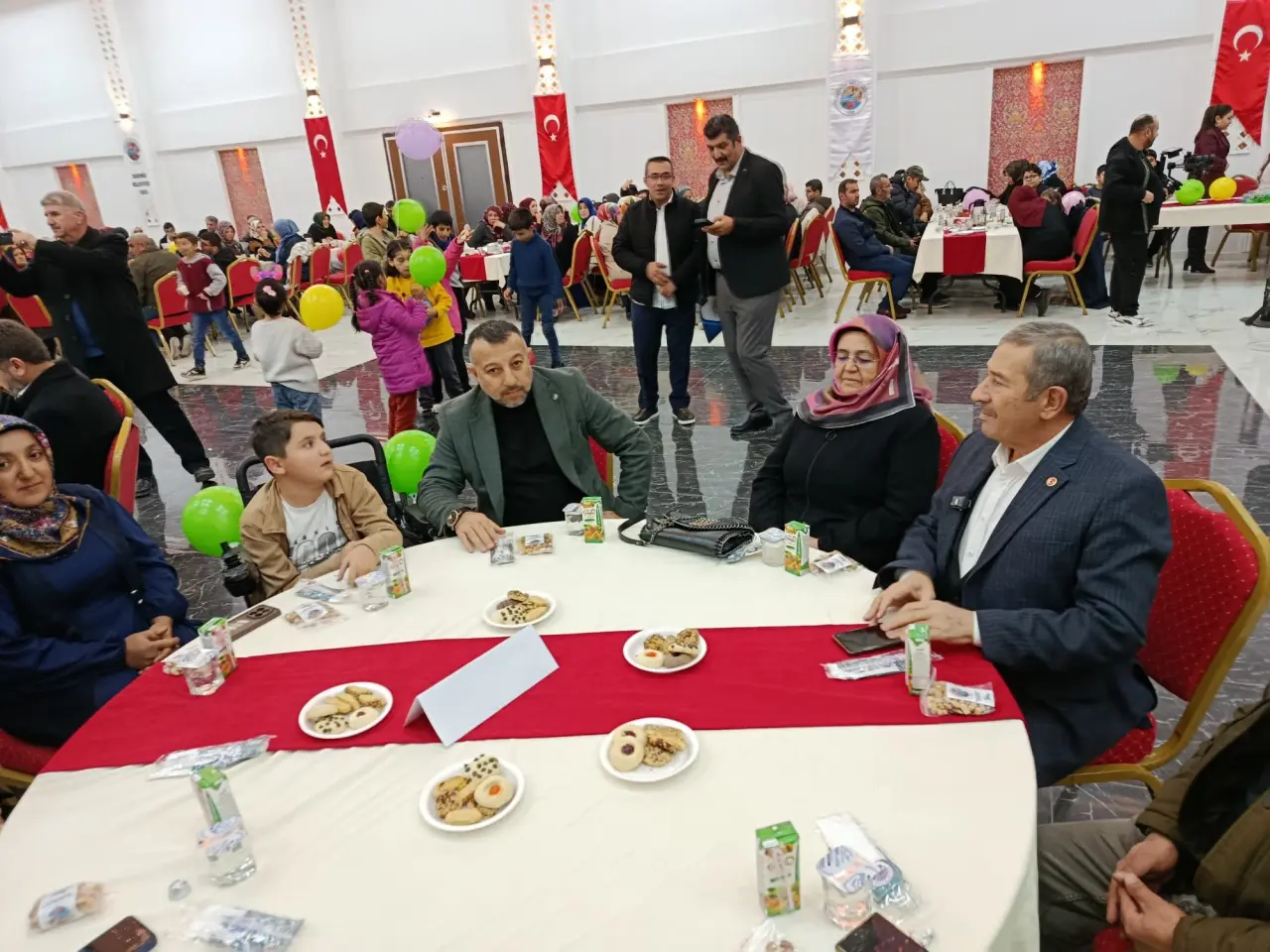 Darende Belediyesi engelliler günü kına gecesi ve Alican Bozkurt