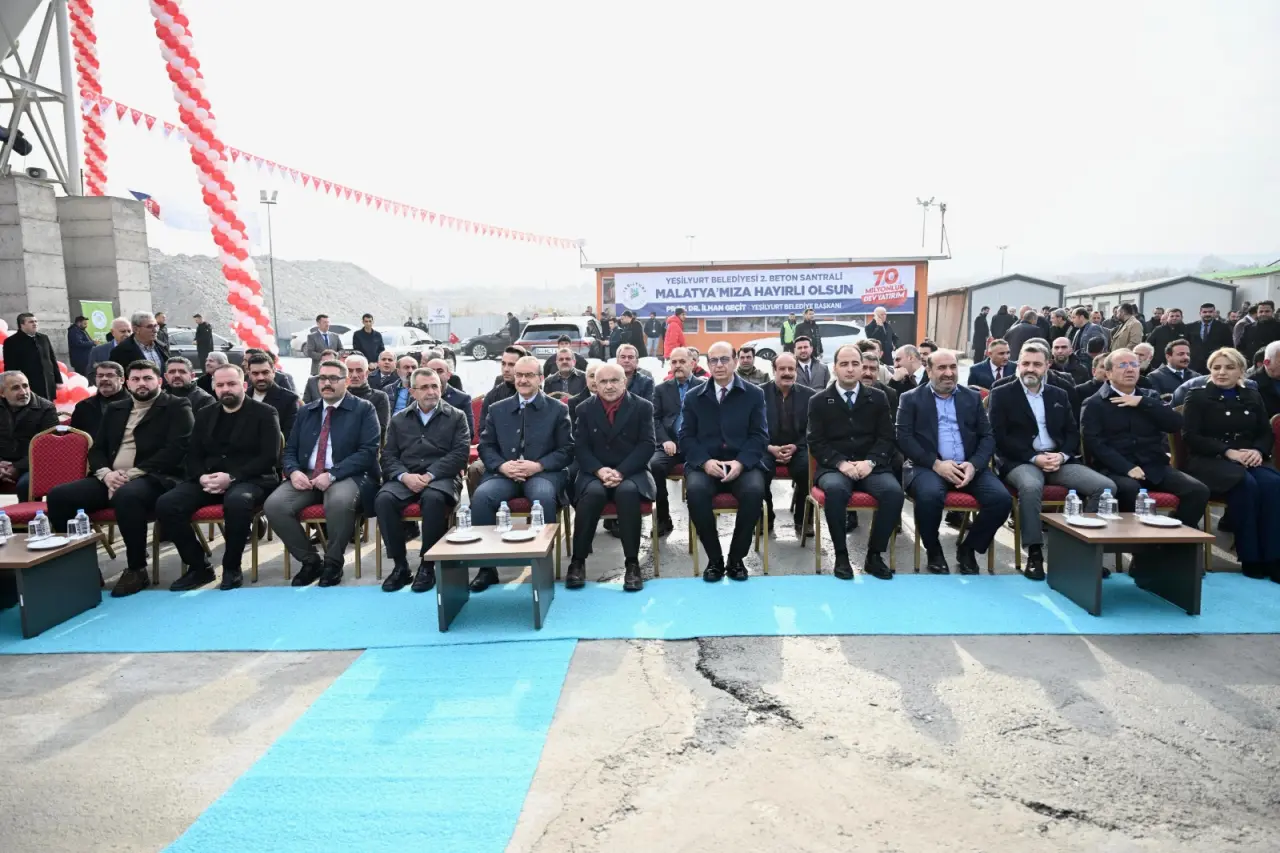 Yeşilyurt Belediyesi yeni beton santrali tesisi ve mikser araçları