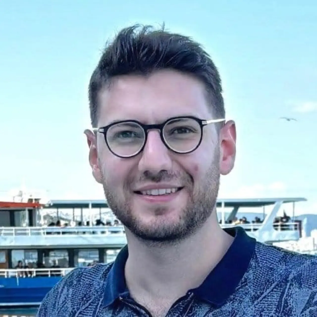 Vefat eden doktor Mehmet Emircan Komşuoğlu fotoğrafı