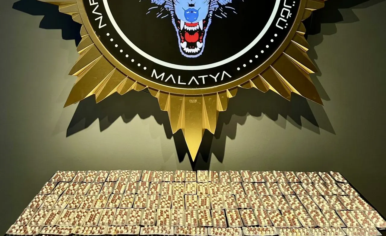 Malatya narkotik operasyonu ele geçirilen sentetik ecza haplar