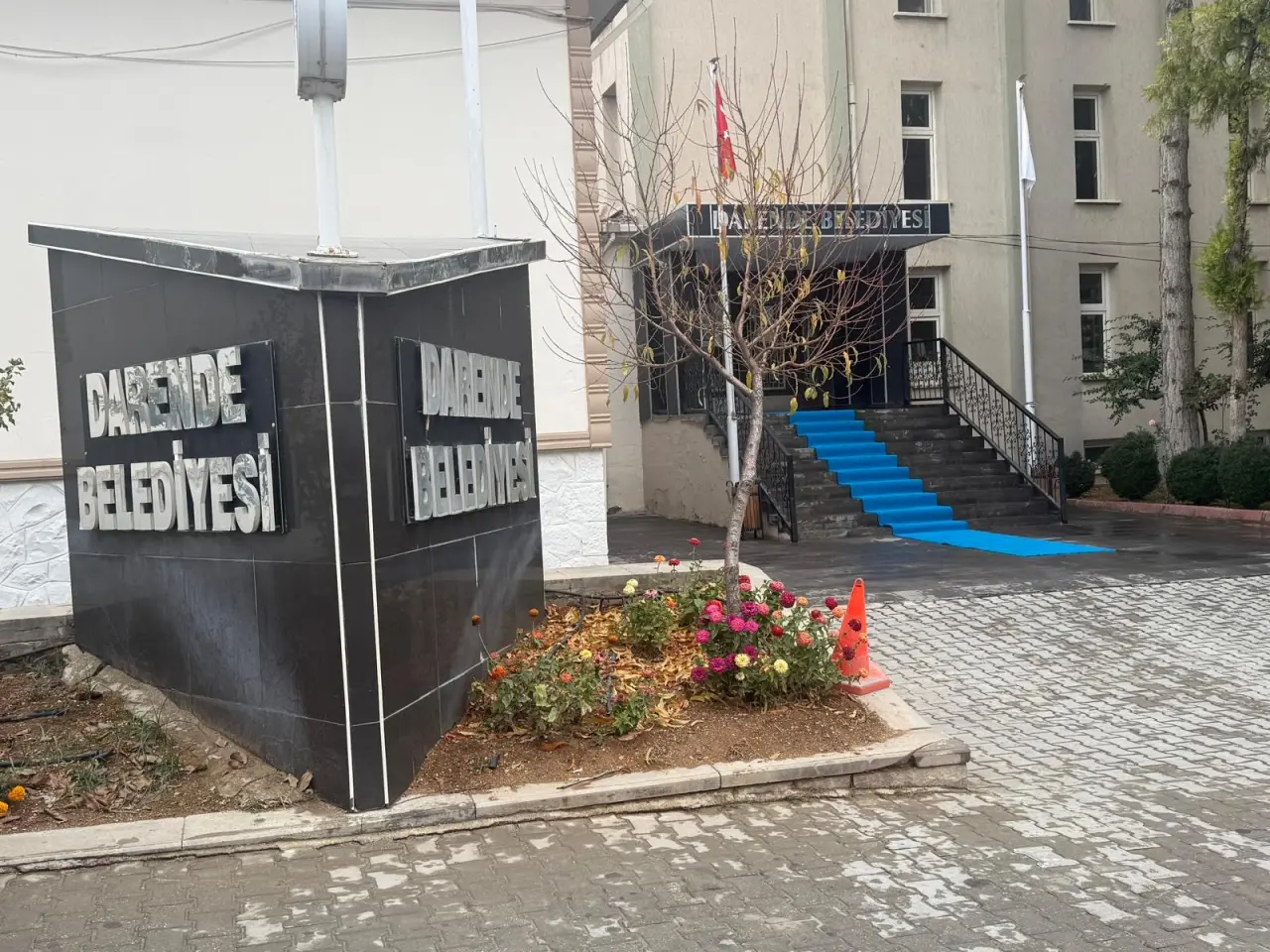 Darende Belediyesi hizmet binası dış görünüm