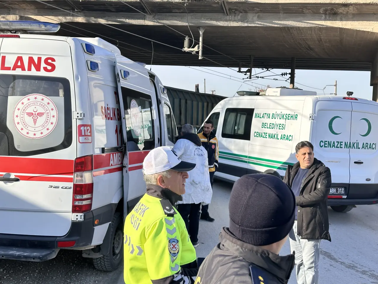 Malatya Özsan Sanayi Sitesi tren kazası olay yeri polis ekipleri