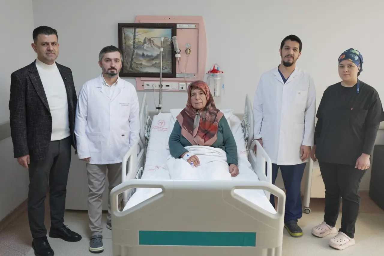 Ameliyat sonrası sağlığına kavuşan Aysel Çetin