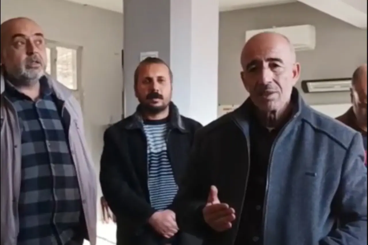 Cami inşaatına bağış yapan hayırseverlerin katkıları