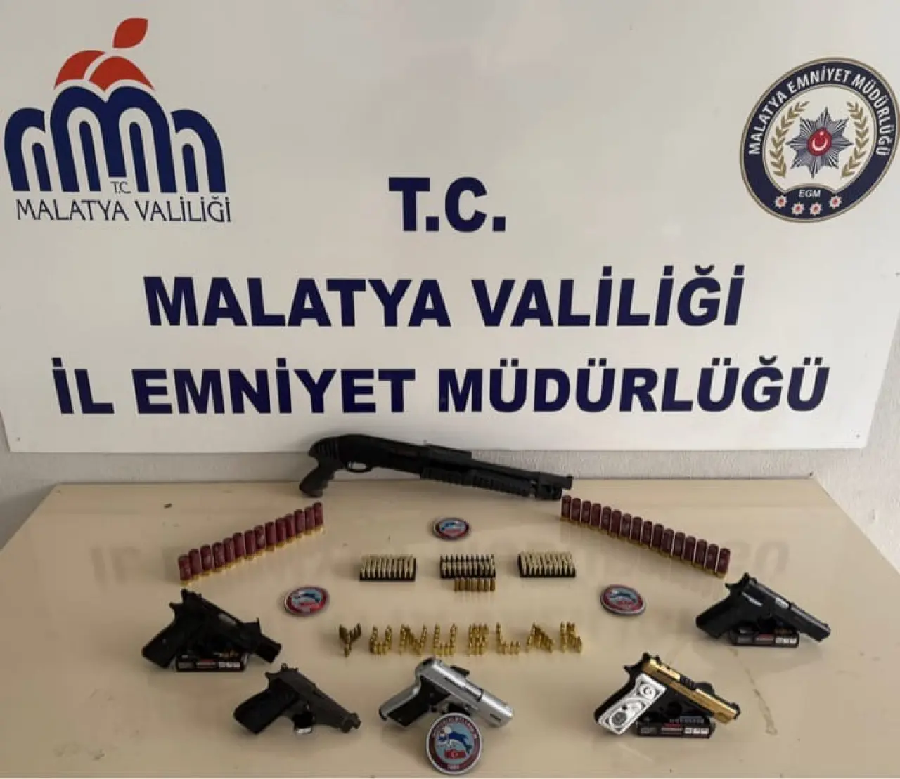 Malatya Emniyeti asayiş operasyonu ele geçirilen silahlar