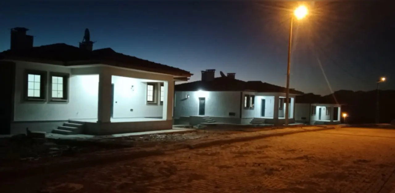 Malatya tamamlanan köy evleri ve çevre düzenlemesi