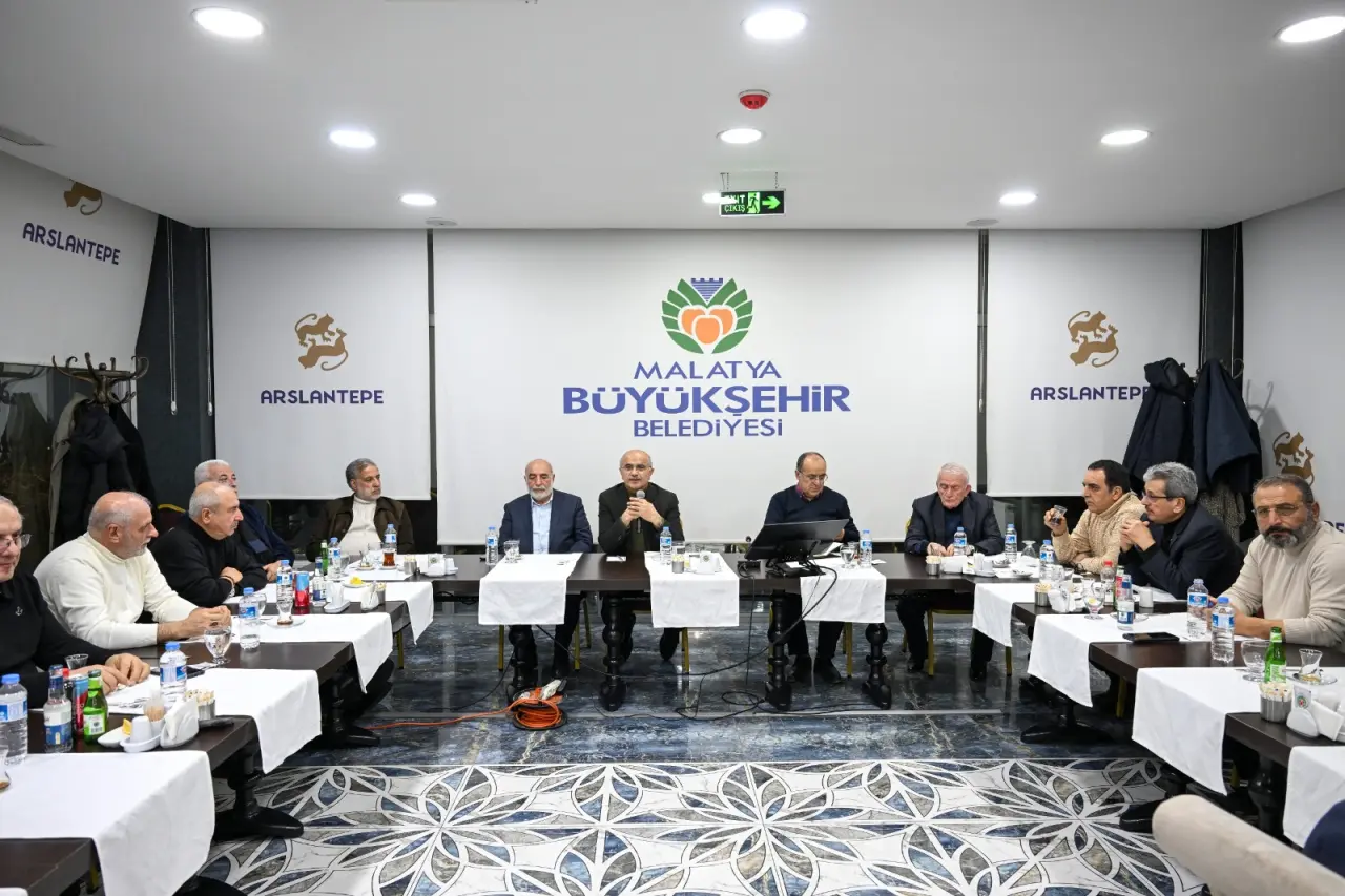 Malatya Büyükşehir Belediye Başkanı Sami Er iş insanları toplantısı