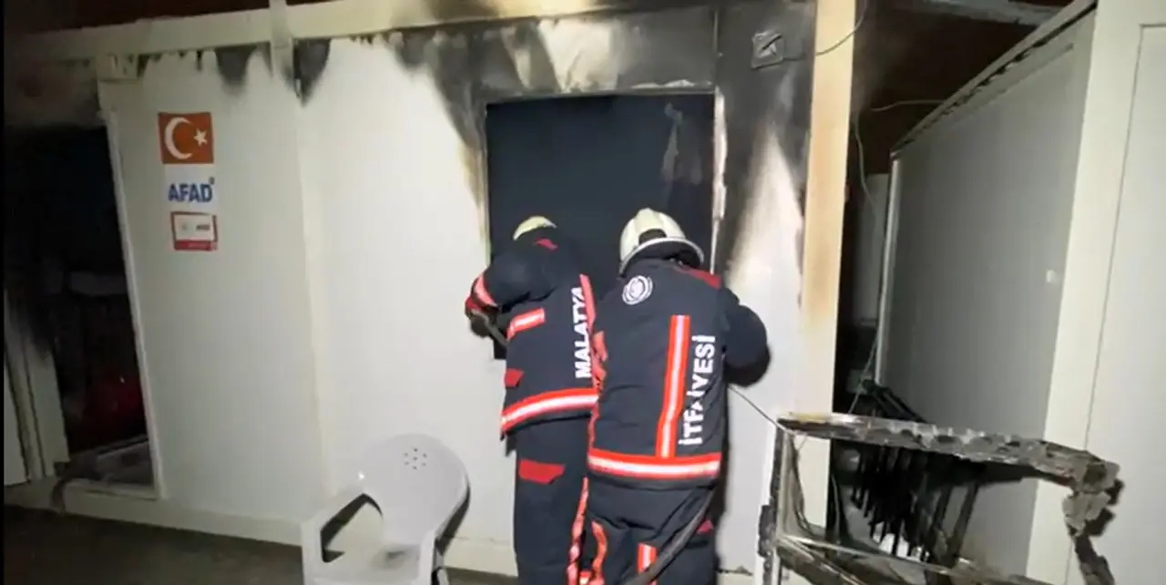 Malatya Yakınca konteyner kent yangın itfaiye