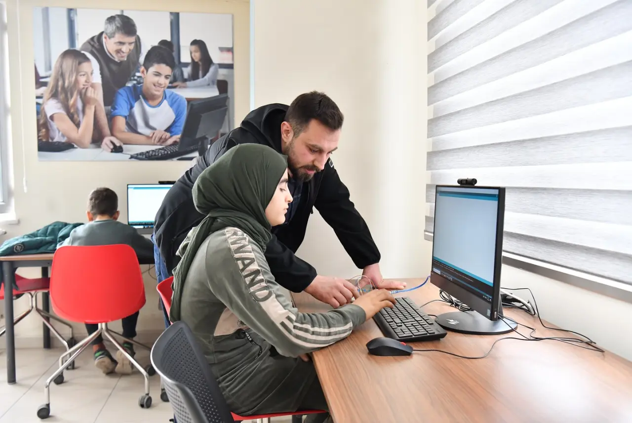 Yeşilyurt Mesleki Eğitim Merkezi bilgisayar kursu