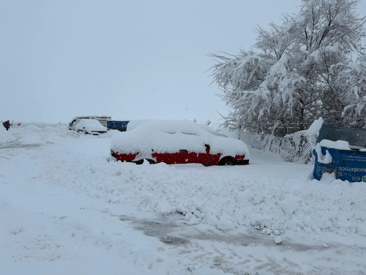 Doğanşehir Pütürge karlı yol manzarası