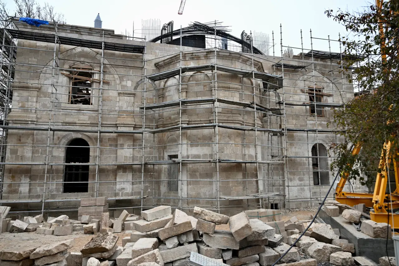 Mehmet Nuri Ersoy Yeni Cami restorasyon incelemesi