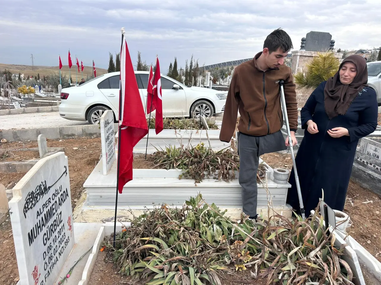 6 Şubat depremi mezar başı dua