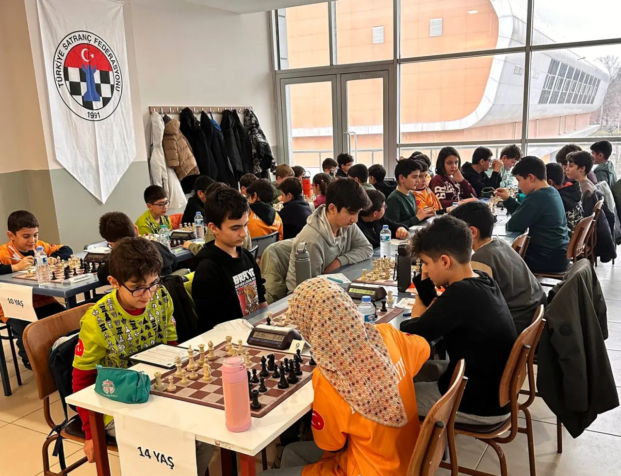 Atatürk'ün Malatya'ya gelişi satranç turnuvası maç anı