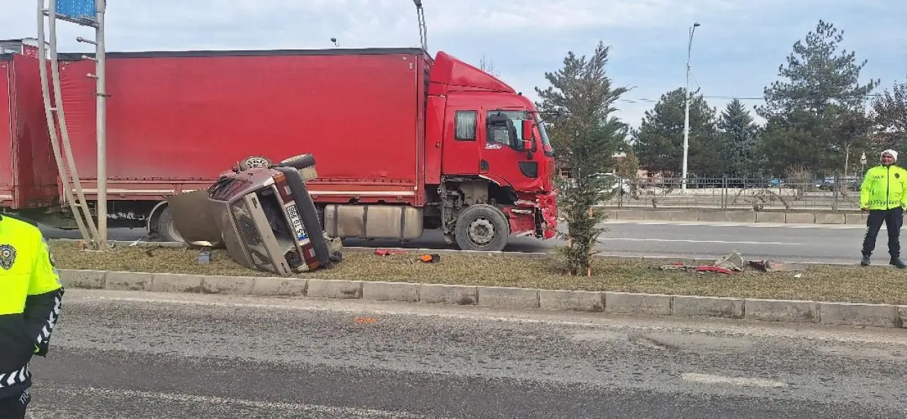 Martı Kavşağı trafik kazası polis incelemesi