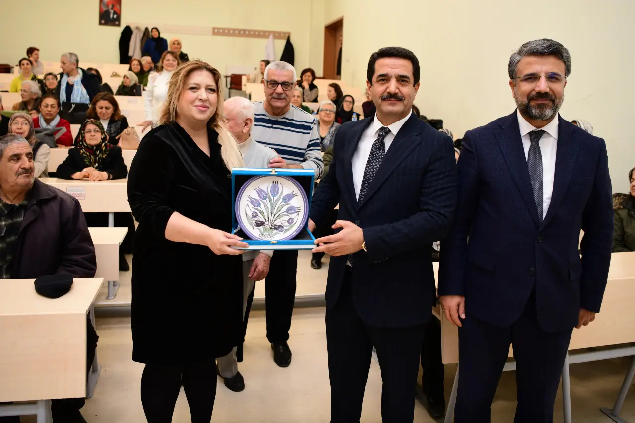 Bayram Taşkın 60 Yaş Tazelenme Üniversitesi ziyareti