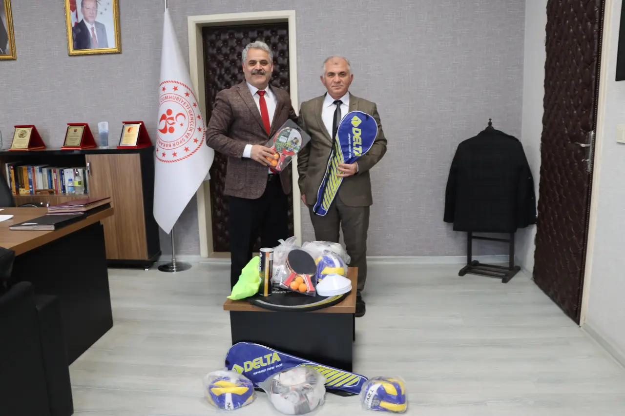 Malatya Pütürge ilçesi sportif malzeme ve ekipman dağıtımı