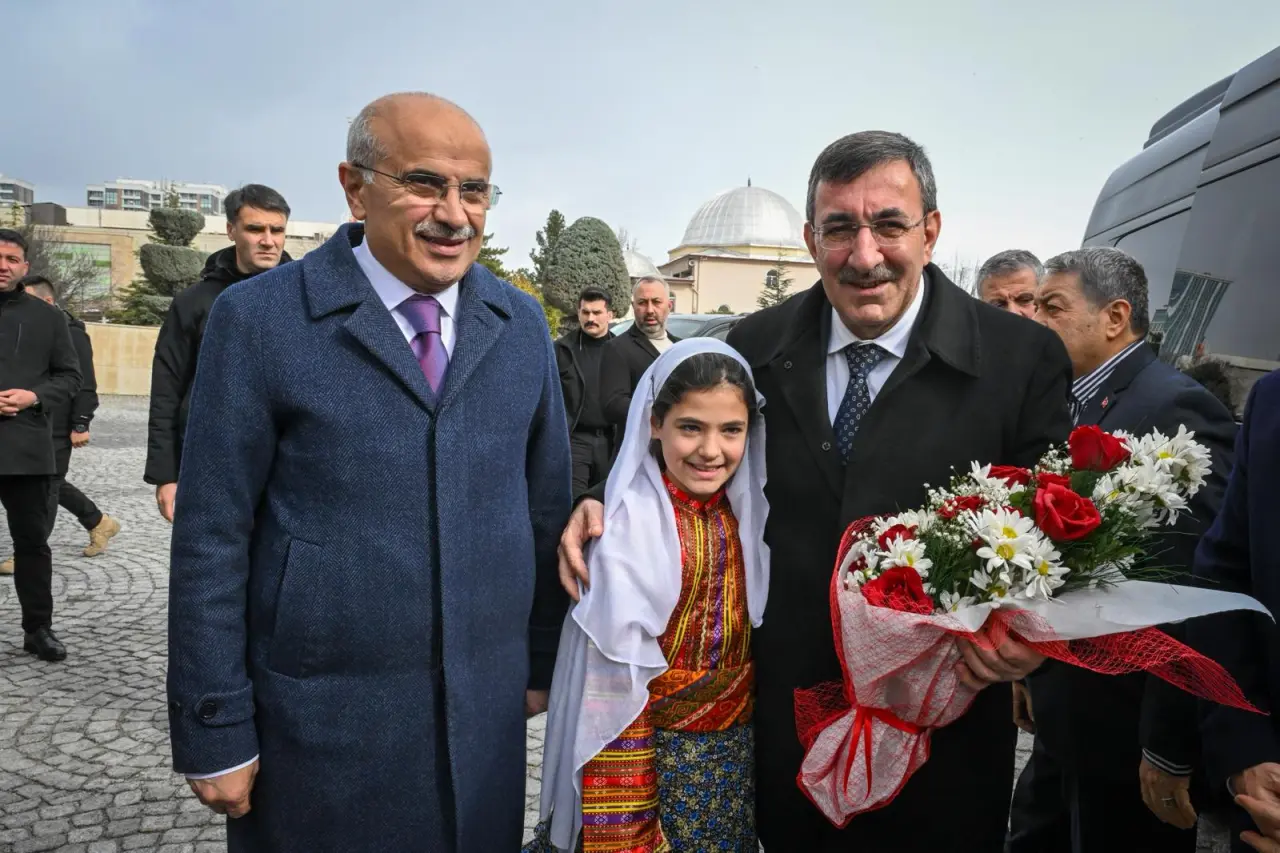 Cumhurbaşkanı Yardımcısı Cevdet Yılmaz ve Sami Er