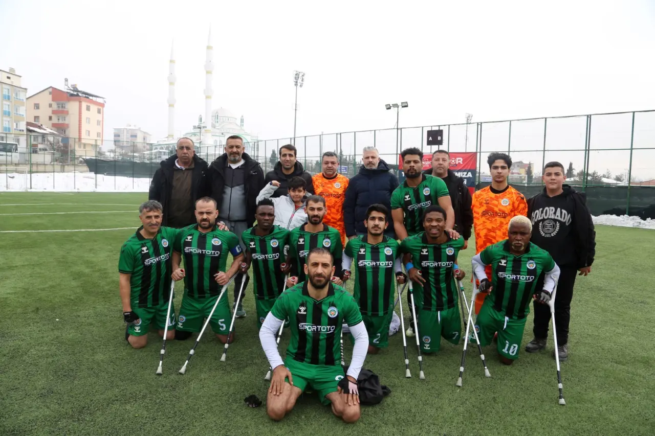 Malatya Büyükşehir Belediyesi Ampute Futbol Takımı