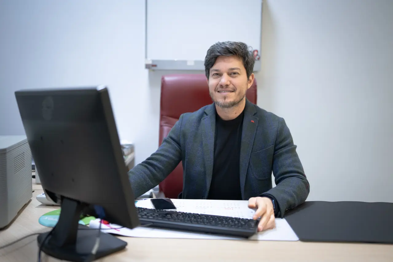 Malatya Eğitim ve Araştırma Hastanesi AMATEM Ayaktan Polikliniği giriş ve doktor odası