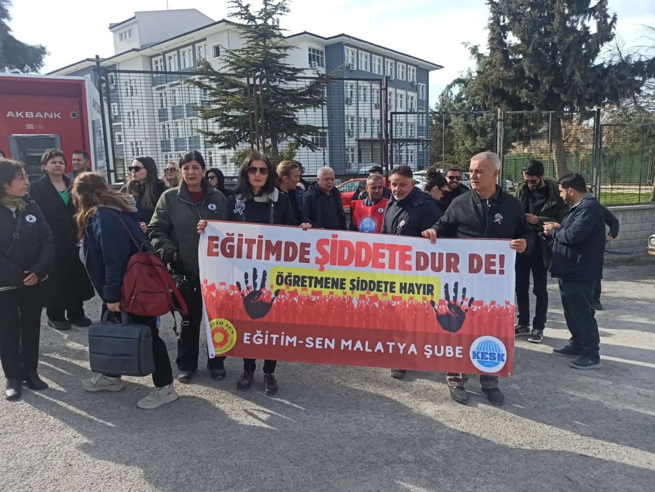 Eğitimde Şiddete Karşı Okul Güvenliği Çağrısı