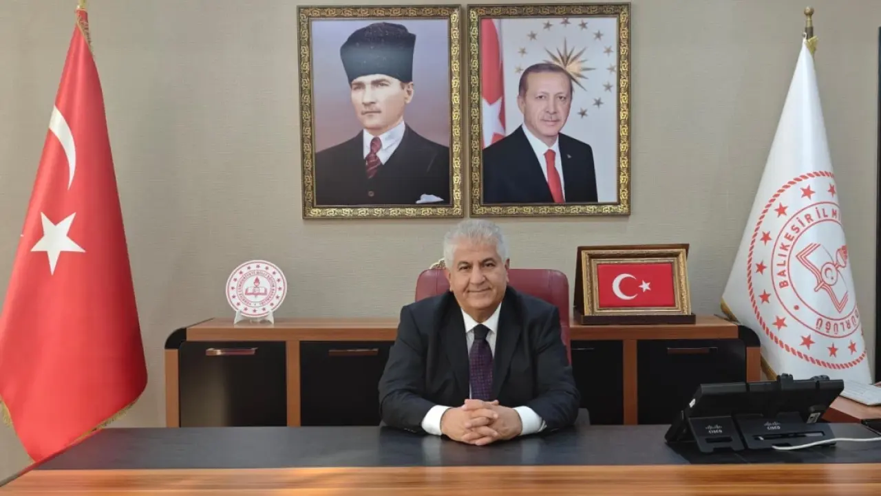 Balıkesir İl Milli Eğitim Müdürü Selahattin Kal portresi